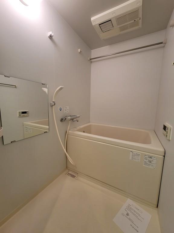 ニューボンデージ 風呂画像