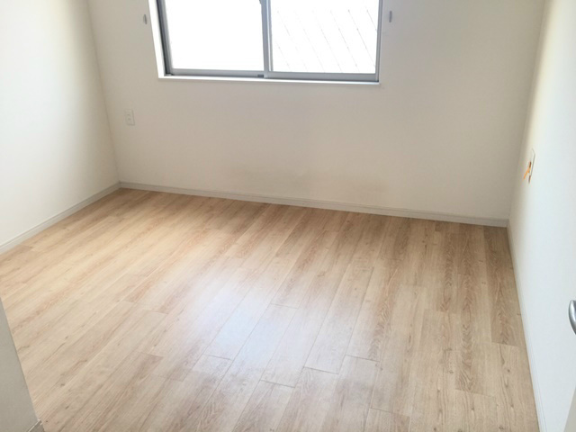 メゾンはるか ベッドルーム