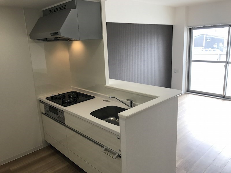 リラスクエア八尾宮町Ⅱ キッチン