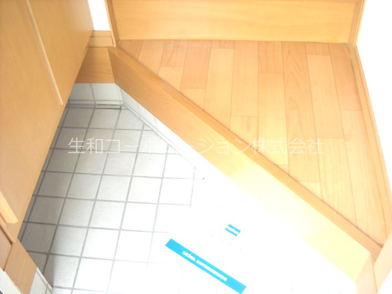 パストラル 玄関
