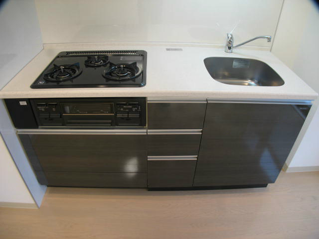 リリー･ラ･アルディス キッチン