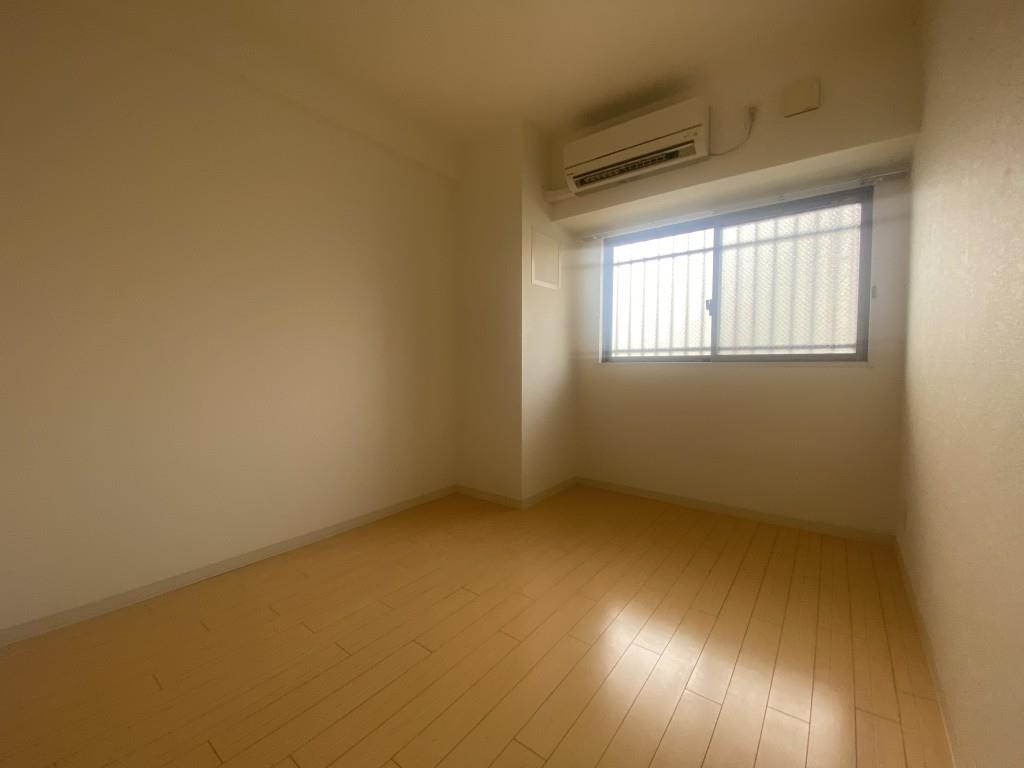 メゾンクラウン鷺洲 ベッドルーム