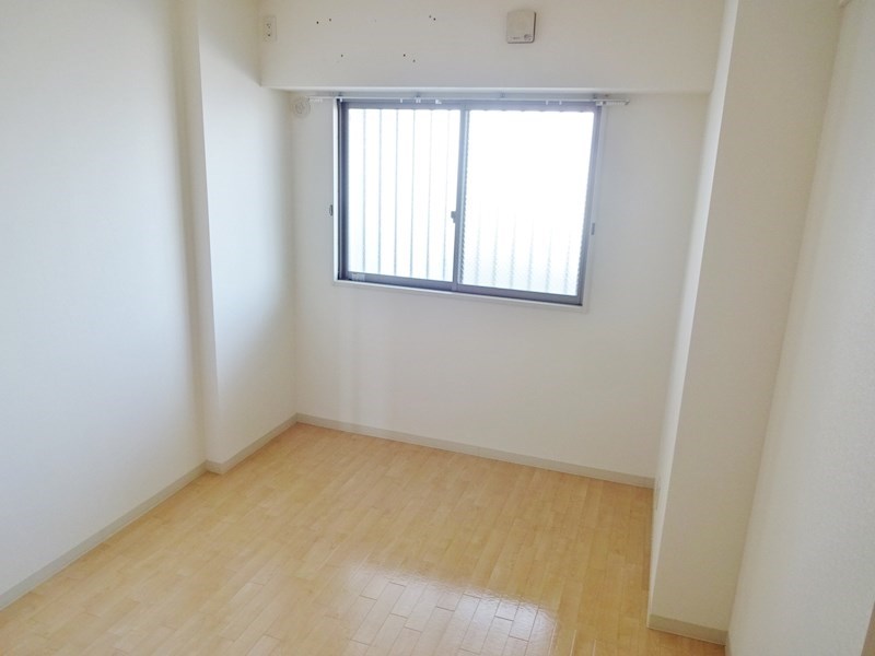 ルミナスベガ ベッドルーム