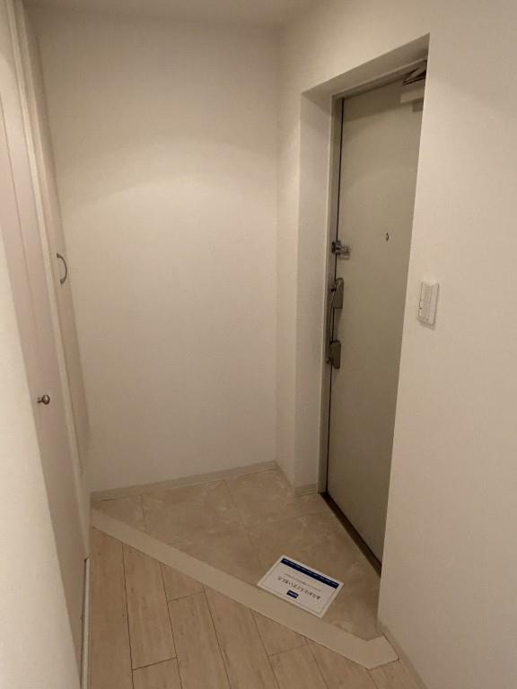 コンフォールメゾン 玄関