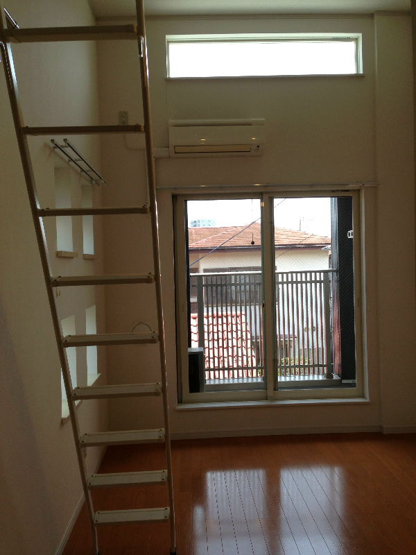 ファーストベル リビング