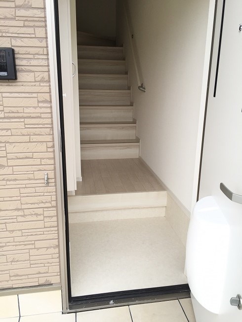 メゾンあすか 玄関