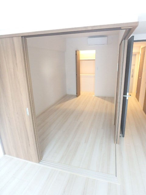 ラディエ ベッドルーム