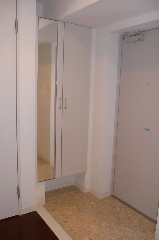 シュトランドコルブ 玄関