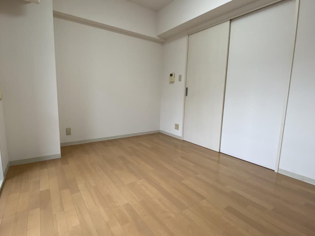 セトル オクサワ リビング