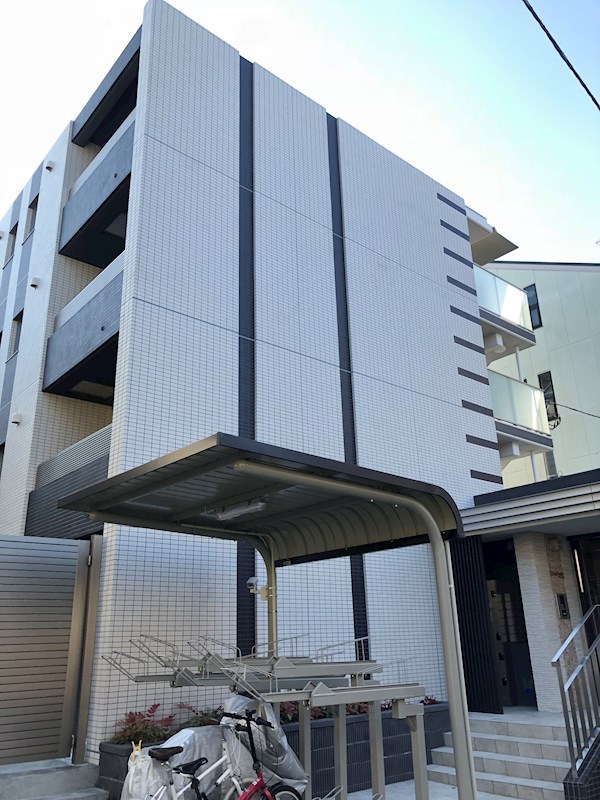 シャルマン 401号室 外観