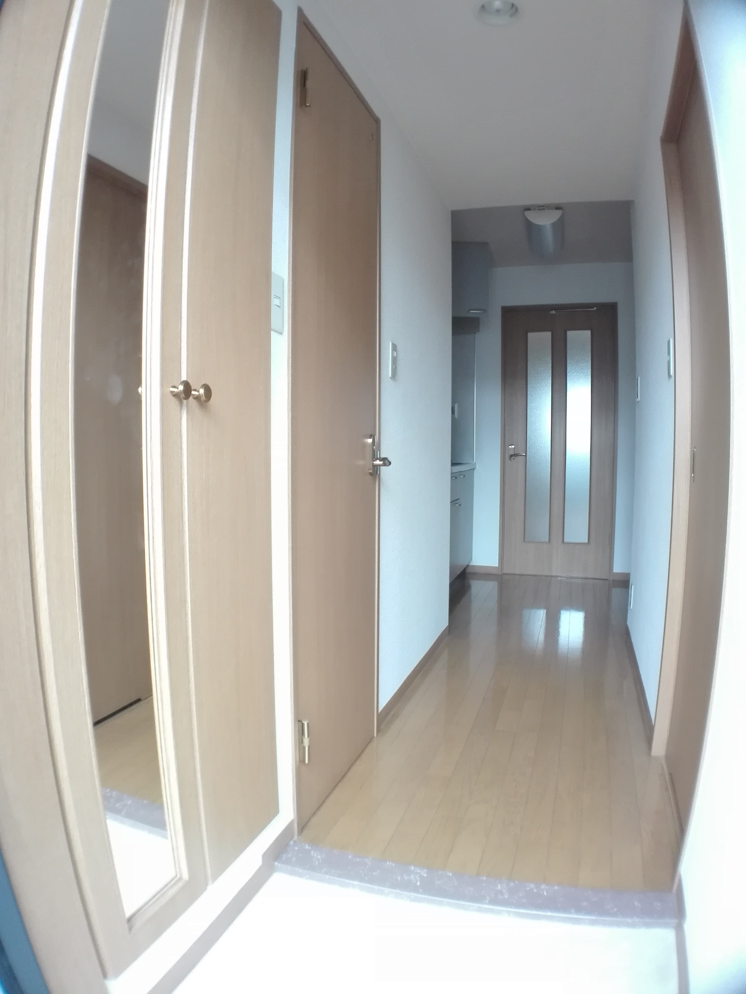 コンフォートアベニュー 玄関