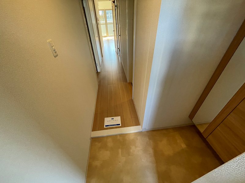 ビビアンパレス桜川公園 玄関