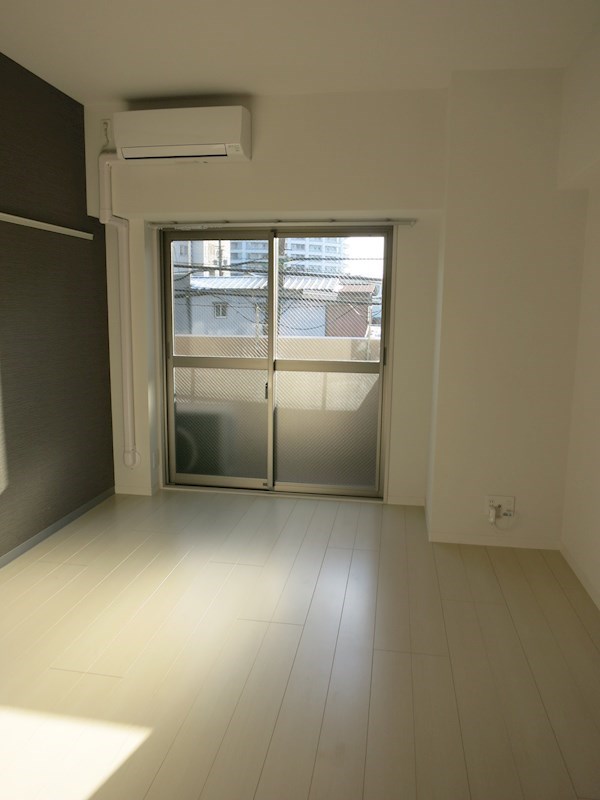 クレシェンテ梅月 リビング