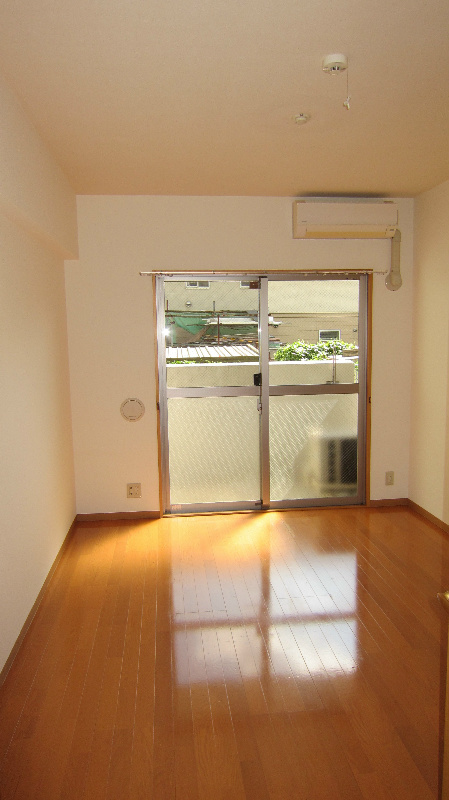 プチ・シェル リビング