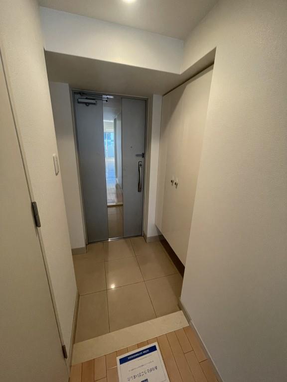 セイワパレス大手通 玄関