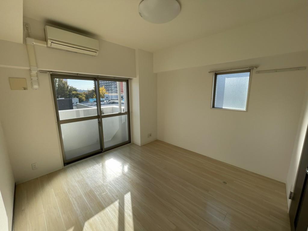 モン ヨイーエ ベッドルーム