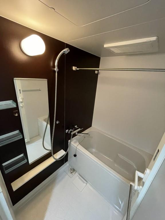 モン ヨイーエ 風呂画像