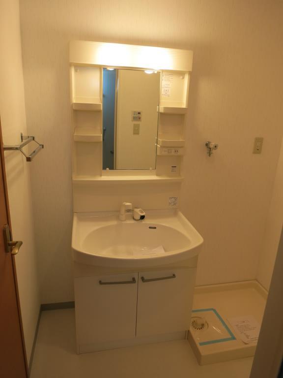 シャルマン・コート リビング