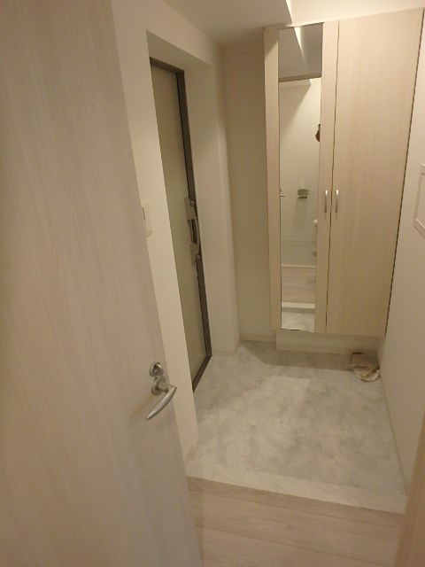 ﾉｱｽﾞ ｱｰｸ 玄関