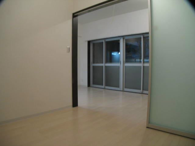 レジデンスヒルズ ベッドルーム