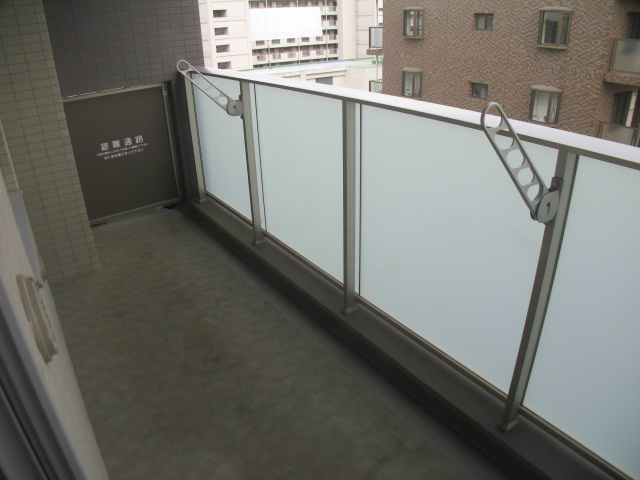 アロッジオ ベランダ