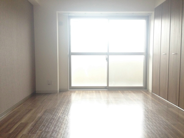 フランディルりんくうⅡ ベッドルーム