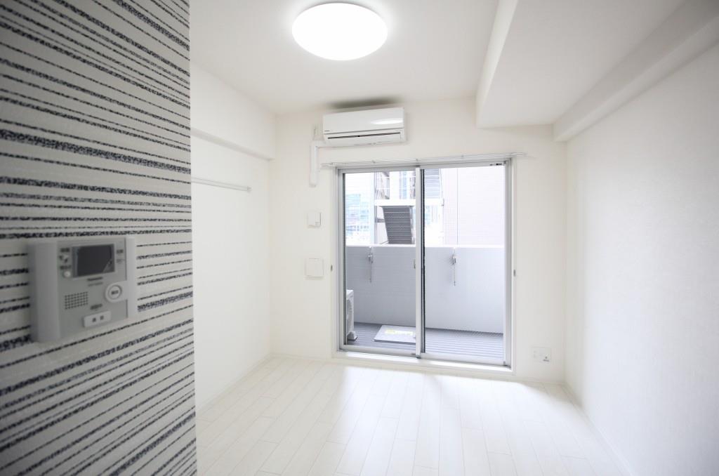 セイワパレス梅田茶屋町 リビング