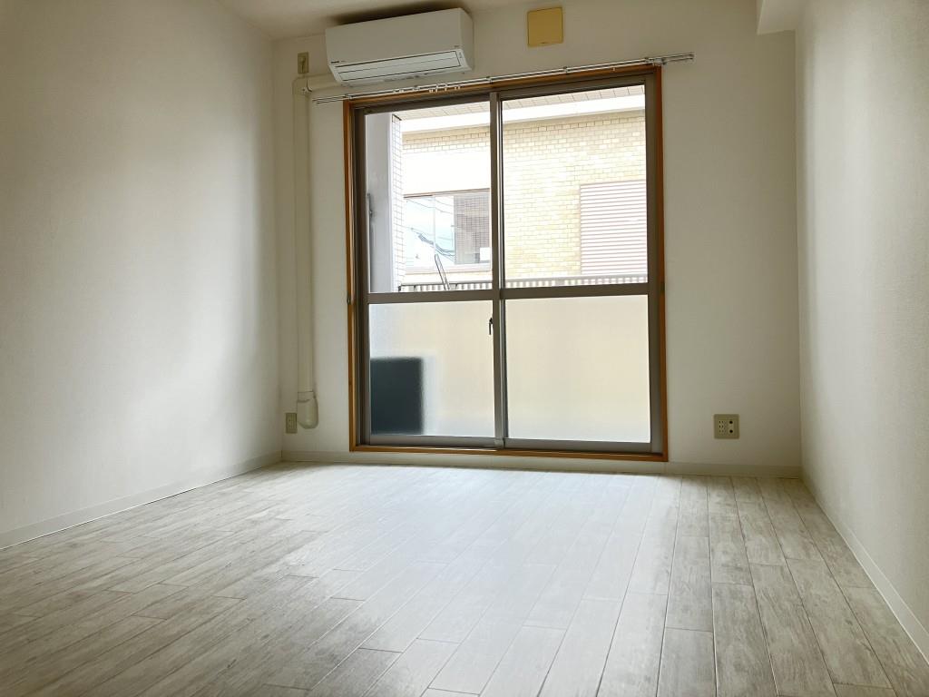 ラフィネ錦が丘 リビング