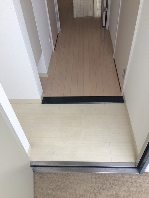 シエルオカモト 玄関
