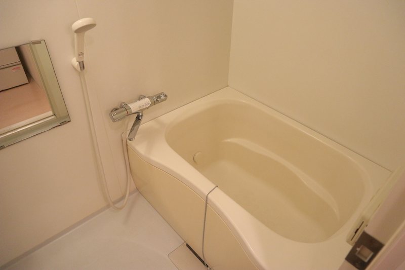 ﾒｿﾞﾝｱｽﾞｰﾙ 風呂画像