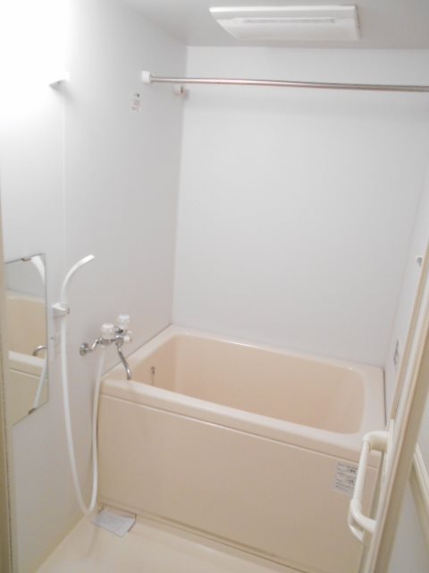 メディオクレストB 風呂画像