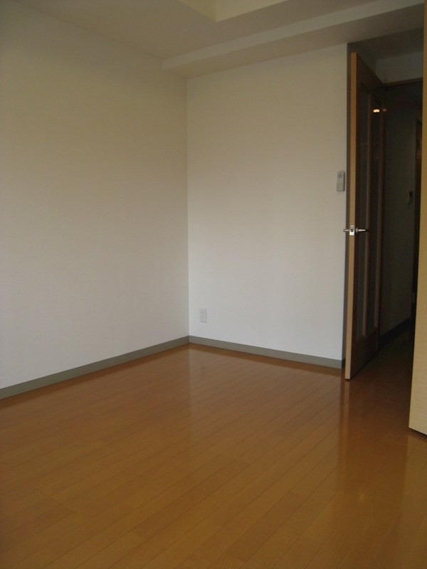 ベルヌーブラビ リビング