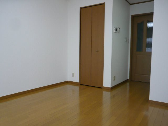 シェリール リビング