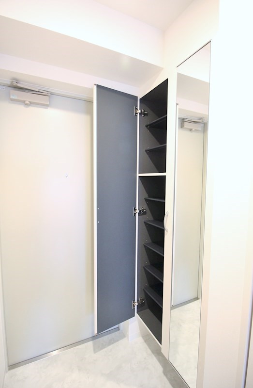 N residence SUMIYOSHI 玄関