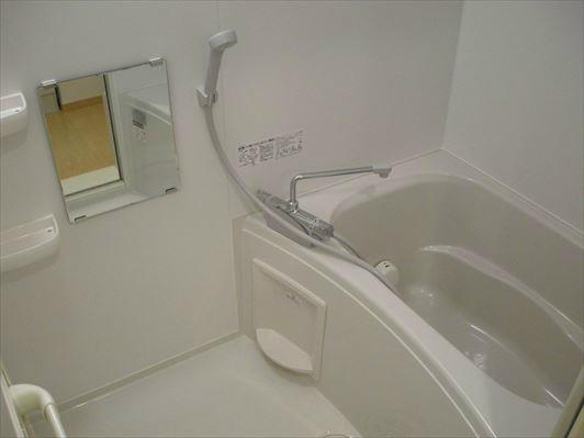 ユニベール神戸 玄関