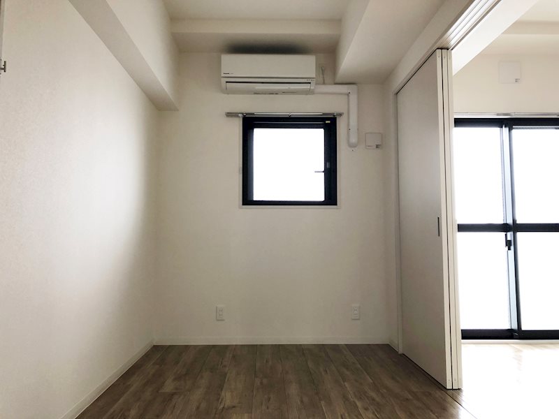 クリスタル丸の内 ベッドルーム