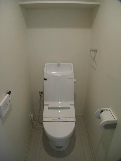 アン･ボルヌ その他1