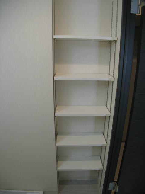 アン･ボルヌ その他5