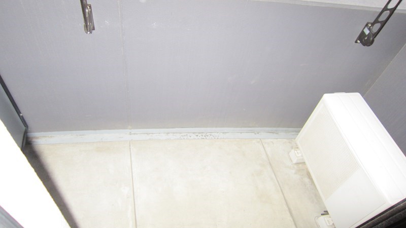 小室マンション ベランダ