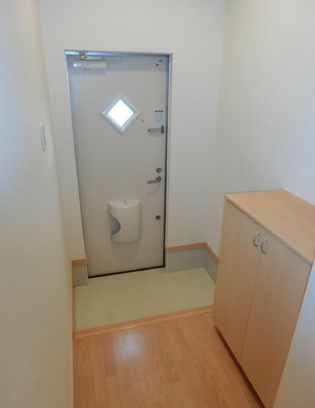 ｱｰﾊﾞﾝ新家 玄関