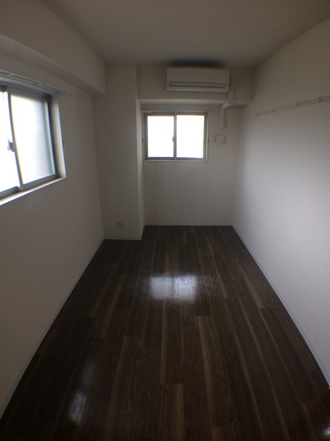 シュロスフォンコウナン ベッドルーム