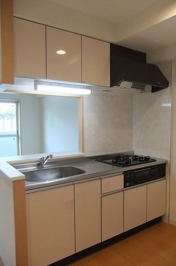 エスぺランス湘南 キッチン