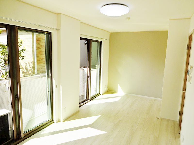 ハイウェイブ高槻 リビング