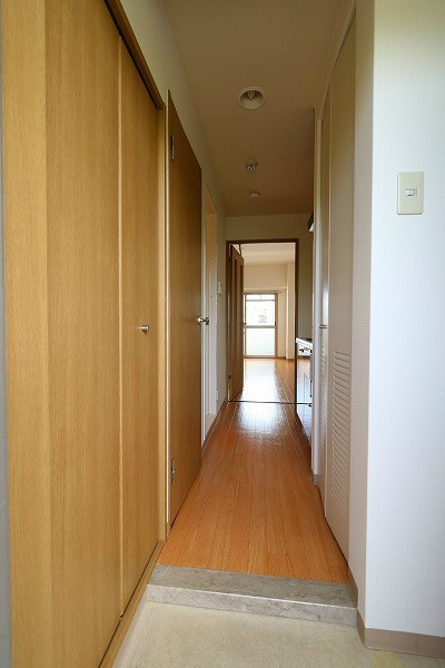 アンムート24 玄関