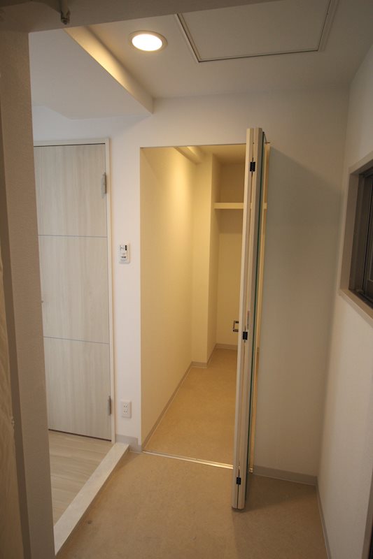 ブルグ真田山 玄関