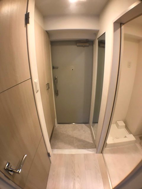 ブルーメ本山 玄関