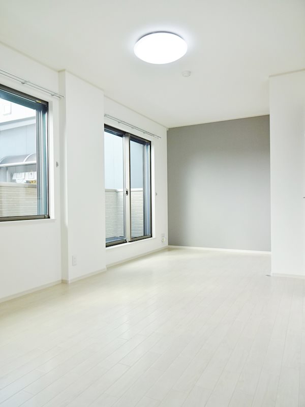 ハイウェイブ高槻 リビング