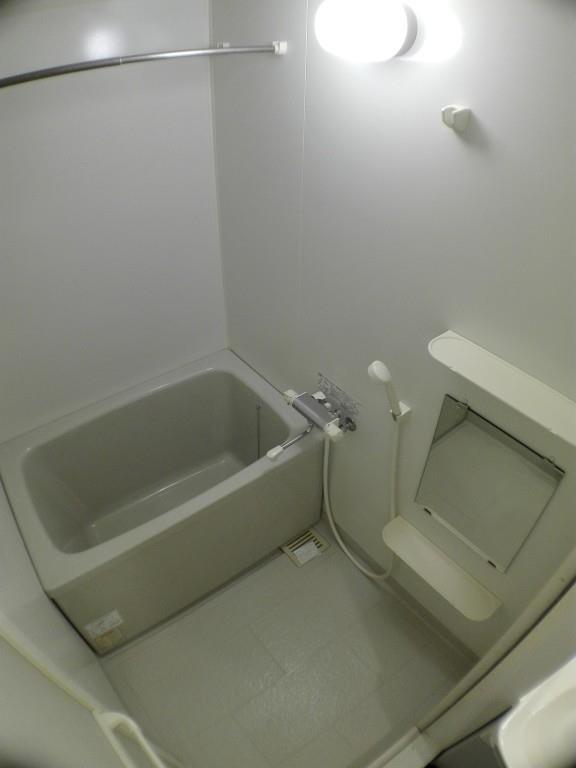 ラフィネ所沢 風呂画像