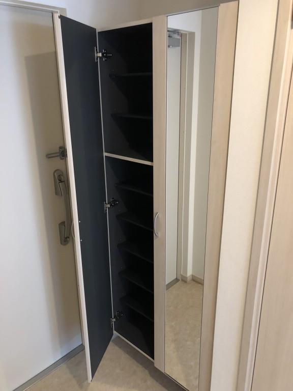 カーサ フェリーチェ ルビア 玄関