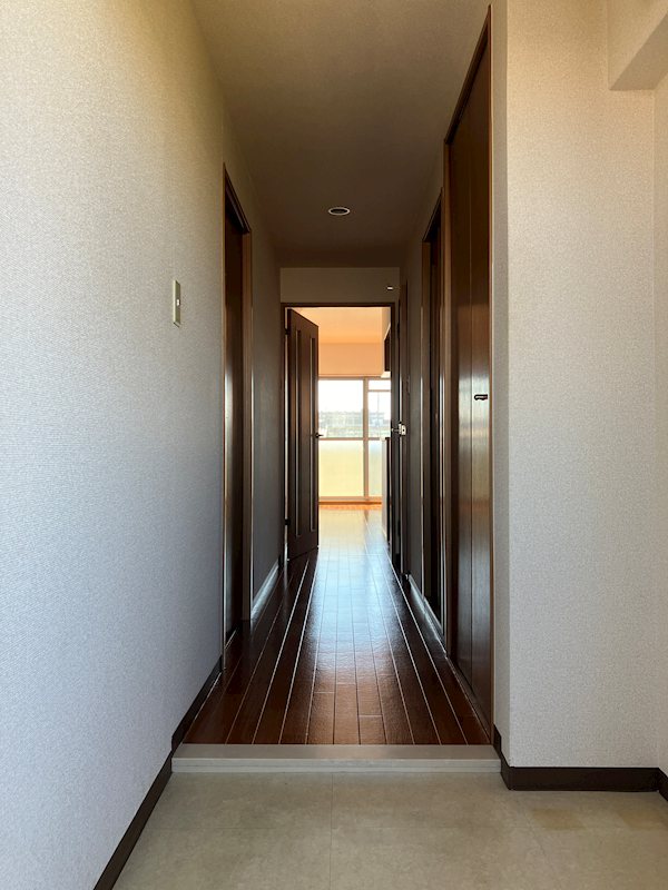 ｳﾞｪﾙﾄﾞﾐｰﾙ ｽﾃﾗ 玄関
